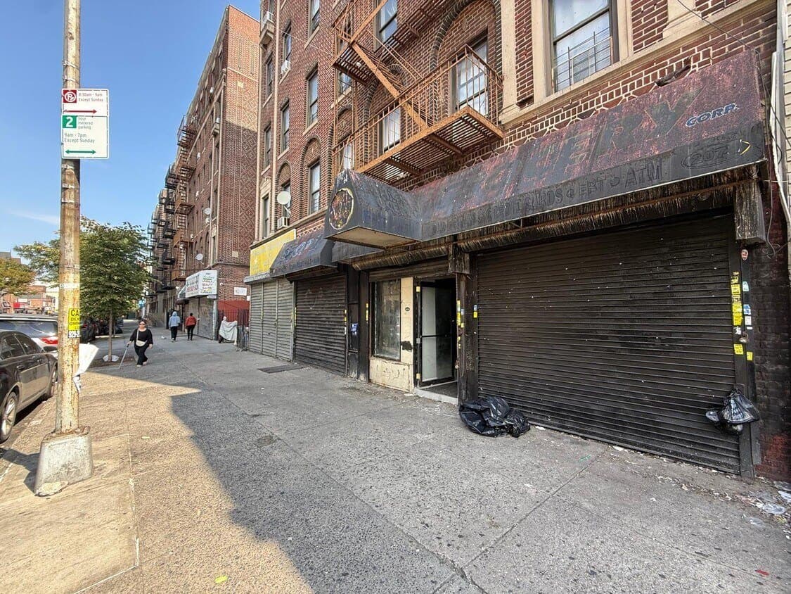 2075 Nostrand Avenue storefront